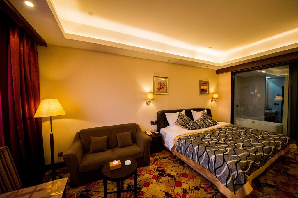 Jingzhou International Hotel Шицзячжуан Екстер'єр фото
