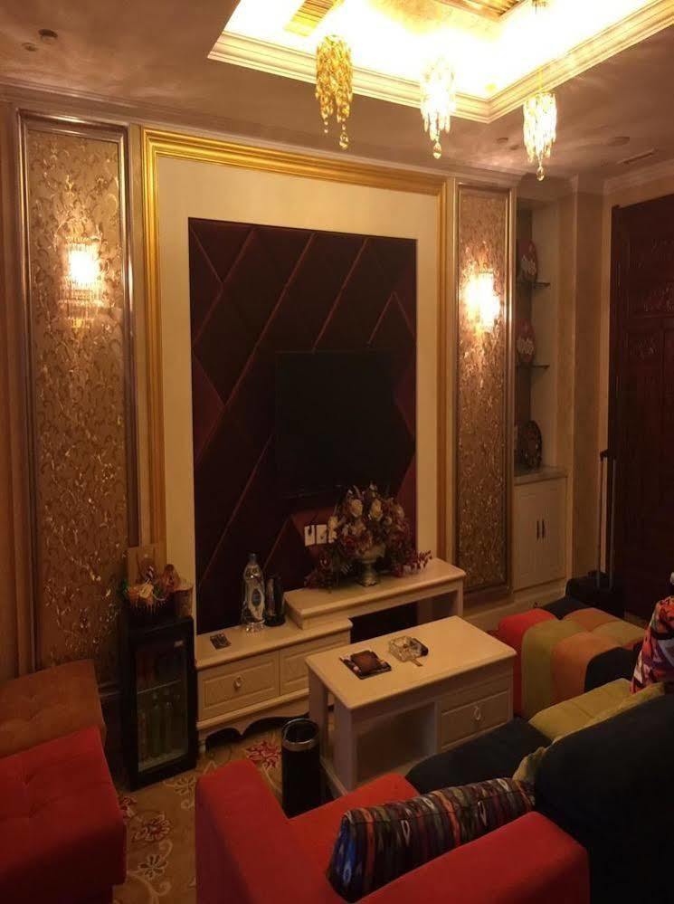 Jingzhou International Hotel Шицзячжуан Екстер'єр фото