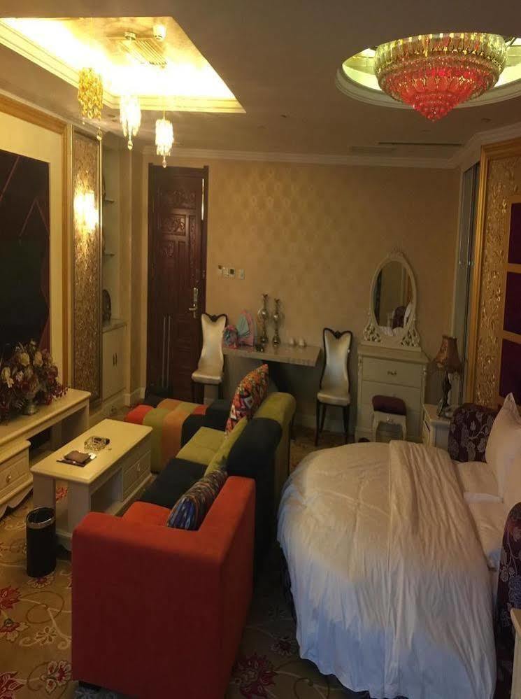 Jingzhou International Hotel Шицзячжуан Екстер'єр фото
