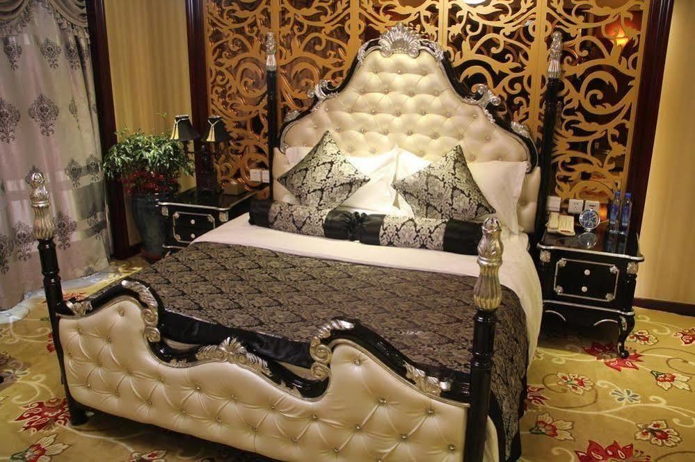 Jingzhou International Hotel Шицзячжуан Екстер'єр фото